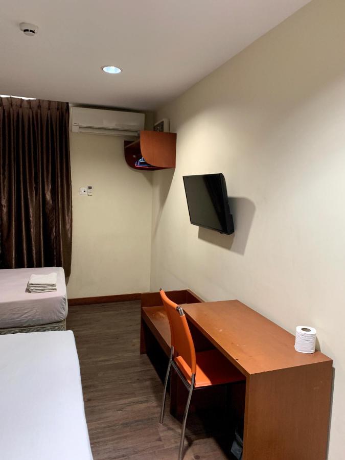New Grand Hotel 케닌가우 외부 사진